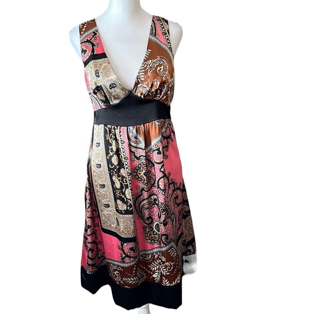 Gorgeous XXZ szM empire waist w/tie satiny paisley print dress hidden zipper EUC